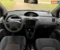 Сірий Хендай Матрікс, об'ємом двигуна 1.6 л та пробігом 134 тис. км за 4500 $, фото 19 на Automoto.ua