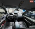 Сірий Хендай Матрікс, об'ємом двигуна 1.8 л та пробігом 272 тис. км за 4500 $, фото 9 на Automoto.ua