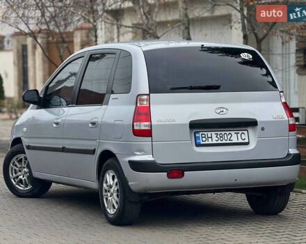 Серый Хендай Матрикс, объемом двигателя 1.6 л и пробегом 229 тыс. км за 3800 $, фото 9 на Automoto.ua