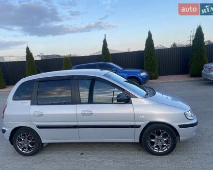 Хендай Матрікс 2006 у Тернополі на Automoto.ua Сірий Хендай Матрікс, об'ємом двигуна 1.6 л та пробігом 105 тис. км за 3900 $, фото 2 на Automoto.ua