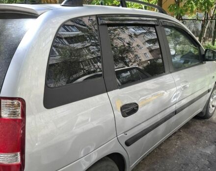 Сірий Хендай Матрікс, об'ємом двигуна 1.8 л та пробігом 196 тис. км за 5500 $, фото 5 на Automoto.ua