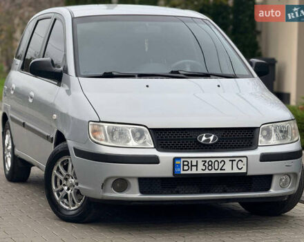 Серый Хендай Матрикс, объемом двигателя 1.6 л и пробегом 229 тыс. км за 3800 $, фото 3 на Automoto.ua