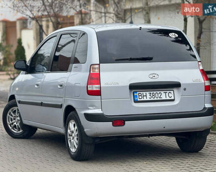 Серый Хендай Матрикс, объемом двигателя 1.6 л и пробегом 229 тыс. км за 3800 $, фото 7 на Automoto.ua