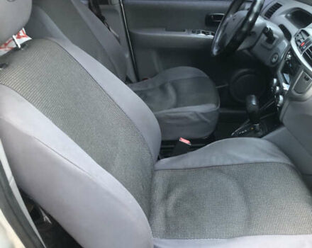 Серый Хендай Матрикс, объемом двигателя 0 л и пробегом 235 тыс. км за 2100 $, фото 10 на Automoto.ua