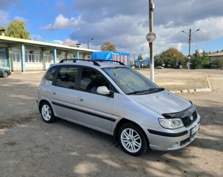 Серый Хендай Матрикс, объемом двигателя 1.8 л и пробегом 250 тыс. км за 3600 $, фото 3 на Automoto.ua