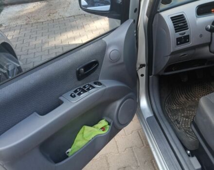 Сірий Хендай Матрікс, об'ємом двигуна 1.8 л та пробігом 227 тис. км за 3500 $, фото 9 на Automoto.ua