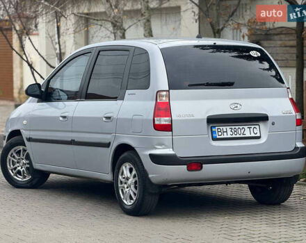 Серый Хендай Матрикс, объемом двигателя 1.6 л и пробегом 229 тыс. км за 3800 $, фото 8 на Automoto.ua