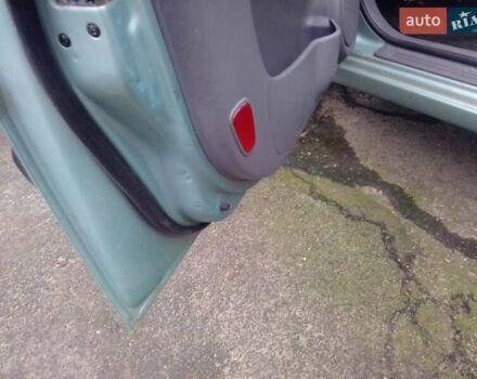 Сірий Хендай Матрікс, об'ємом двигуна 1.6 л та пробігом 126 тис. км за 2500 $, фото 9 на Automoto.ua