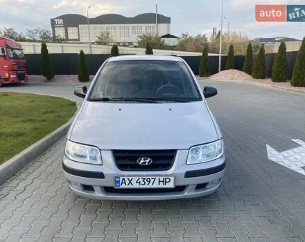 Хендай Матрікс 2006 у Тернополі на Automoto.ua Сірий Хендай Матрікс, об'ємом двигуна 1.6 л та пробігом 105 тис. км за 3900 $, фото 1 на Automoto.ua