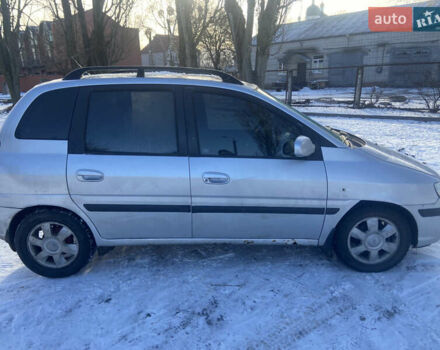 Сірий Хендай Матрікс, об'ємом двигуна 1.6 л та пробігом 155 тис. км за 3000 $, фото 1 на Automoto.ua