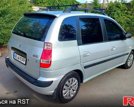Сірий Хендай Матрікс, об'ємом двигуна 1.8 л та пробігом 197 тис. км за 4300 $, фото 3 на Automoto.ua