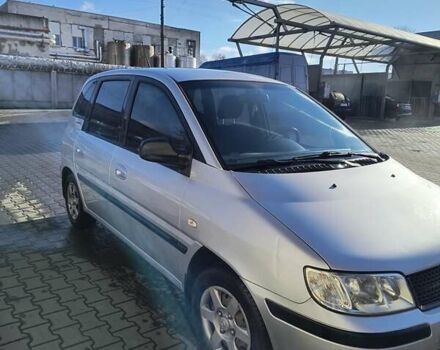 Серый Хендай Матрикс, объемом двигателя 1.6 л и пробегом 167 тыс. км за 6000 $, фото 4 на Automoto.ua