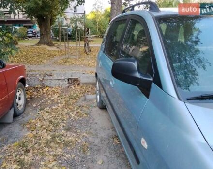 Сірий Хендай Матрікс, об'ємом двигуна 1.49 л та пробігом 150 тис. км за 4200 $, фото 14 на Automoto.ua