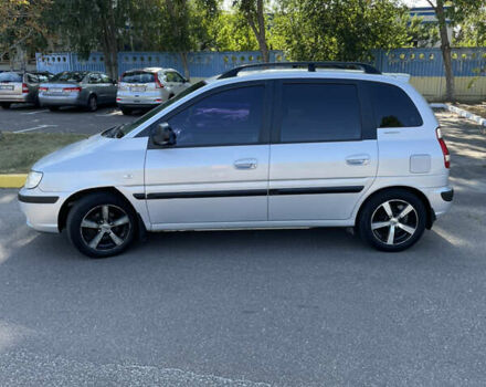 Серый Хендай Матрикс, объемом двигателя 1.6 л и пробегом 224 тыс. км за 4350 $, фото 3 на Automoto.ua