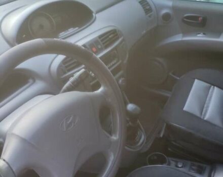 Серый Хендай Матрикс, объемом двигателя 1.6 л и пробегом 183 тыс. км за 3650 $, фото 8 на Automoto.ua