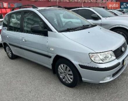 Серый Хендай Матрикс, объемом двигателя 1.6 л и пробегом 205 тыс. км за 3500 $, фото 3 на Automoto.ua