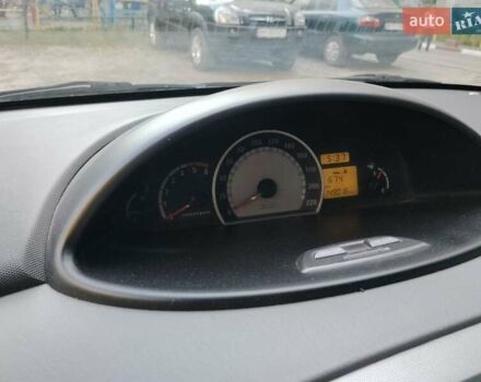 Сірий Хендай Матрікс, об'ємом двигуна 1.49 л та пробігом 150 тис. км за 4200 $, фото 3 на Automoto.ua