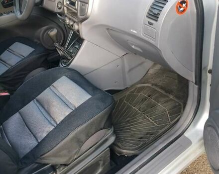 Сірий Хендай Матрікс, об'ємом двигуна 1.6 л та пробігом 182 тис. км за 3500 $, фото 14 на Automoto.ua