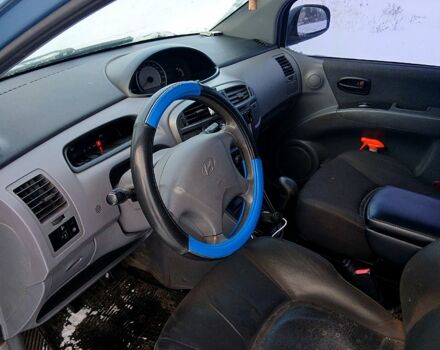 Сірий Хендай Матрікс, об'ємом двигуна 1.6 л та пробігом 340 тис. км за 2700 $, фото 5 на Automoto.ua