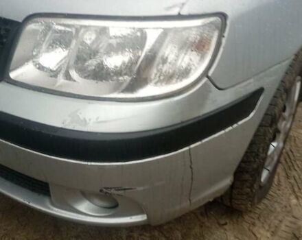 Серый Хендай Матрикс, объемом двигателя 1.8 л и пробегом 220 тыс. км за 3900 $, фото 2 на Automoto.ua