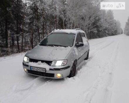 Сірий Хендай Матрікс, об'ємом двигуна 1.6 л та пробігом 150 тис. км за 4200 $, фото 1 на Automoto.ua