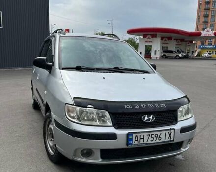 Сірий Хендай Матрікс, об'ємом двигуна 1.6 л та пробігом 214 тис. км за 4000 $, фото 1 на Automoto.ua