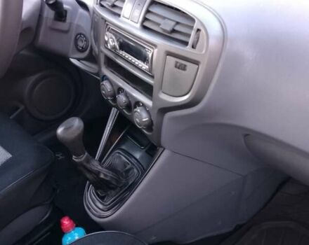 Сірий Хендай Матрікс, об'ємом двигуна 1.6 л та пробігом 182 тис. км за 3600 $, фото 12 на Automoto.ua