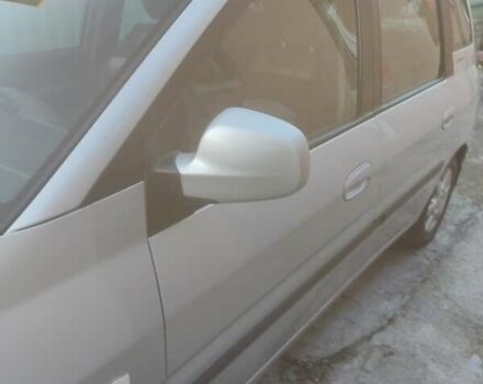 Серый Хендай Матрикс, объемом двигателя 1.6 л и пробегом 183 тыс. км за 3650 $, фото 3 на Automoto.ua