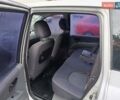 Серый Хендай Матрикс, объемом двигателя 1.6 л и пробегом 320 тыс. км за 1990 $, фото 4 на Automoto.ua