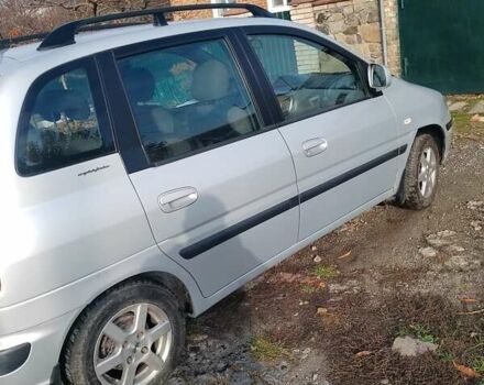 Сірий Хендай Матрікс, об'ємом двигуна 1.6 л та пробігом 182 тис. км за 3500 $, фото 6 на Automoto.ua