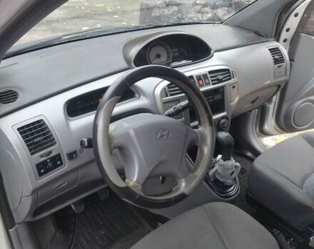 Сірий Хендай Матрікс, об'ємом двигуна 1.6 л та пробігом 393 тис. км за 2999 $, фото 14 на Automoto.ua