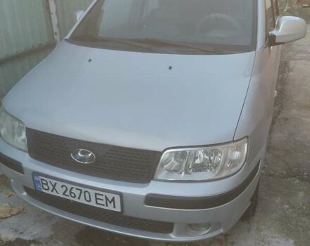 Серый Хендай Матрикс, объемом двигателя 1.6 л и пробегом 282 тыс. км за 3500 $, фото 2 на Automoto.ua