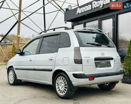 Сірий Хендай Матрікс, об'ємом двигуна 1.6 л та пробігом 220 тис. км за 4300 $, фото 11 на Automoto.ua