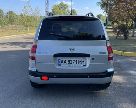 Серый Хендай Матрикс, объемом двигателя 1.6 л и пробегом 224 тыс. км за 4350 $, фото 5 на Automoto.ua