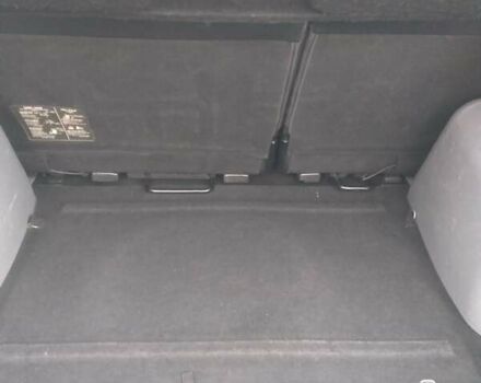 Серый Хендай Матрикс, объемом двигателя 1.8 л и пробегом 177 тыс. км за 5700 $, фото 10 на Automoto.ua