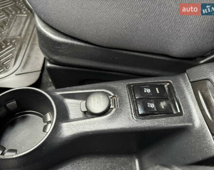 Сірий Хендай Матрікс, об'ємом двигуна 1.6 л та пробігом 147 тис. км за 4800 $, фото 36 на Automoto.ua