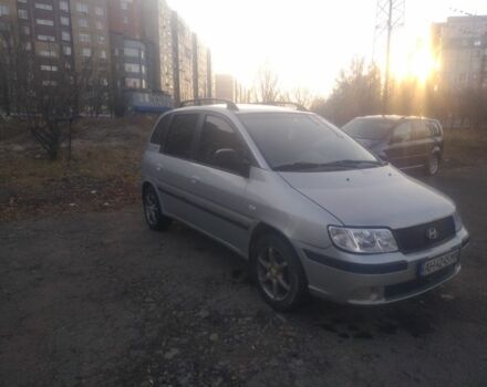 Серый Хендай Матрикс, объемом двигателя 1.6 л и пробегом 152 тыс. км за 3100 $, фото 2 на Automoto.ua