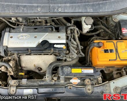 Серый Хендай Матрикс, объемом двигателя 1.6 л и пробегом 155 тыс. км за 5200 $, фото 9 на Automoto.ua