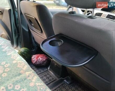 Сірий Хендай Матрікс, об'ємом двигуна 1.49 л та пробігом 150 тис. км за 4200 $, фото 9 на Automoto.ua