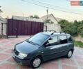 Серый Хендай Матрикс, объемом двигателя 1.6 л и пробегом 131 тыс. км за 3800 $, фото 1 на Automoto.ua