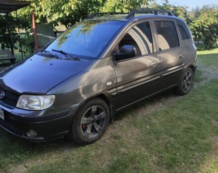 Хендай Матрикс 2008 в Луцке на Automoto.ua Серый Хендай Матрикс, объемом двигателя 1.6 л и пробегом 247 тыс. км за 2300 $, фото 1 на Automoto.ua