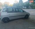 Серый Хендай Матрикс, объемом двигателя 1.6 л и пробегом 180 тыс. км за 4500 $, фото 1 на Automoto.ua