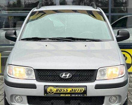 Серый Хендай Матрикс, объемом двигателя 1.6 л и пробегом 167 тыс. км за 4700 $, фото 1 на Automoto.ua