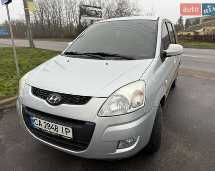 Сірий Хендай Матрікс, об'ємом двигуна 1.6 л та пробігом 232 тис. км за 6400 $, фото 1 на Automoto.ua