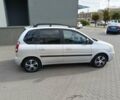 Сірий Хендай Матрікс, об'ємом двигуна 1.6 л та пробігом 255 тис. км за 3900 $, фото 4 на Automoto.ua
