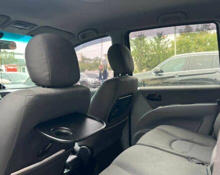 Серый Хендай Матрикс, объемом двигателя 1.6 л и пробегом 167 тыс. км за 4700 $, фото 18 на Automoto.ua