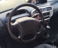 Серый Хендай Матрикс, объемом двигателя 1.6 л и пробегом 184 тыс. км за 3800 $, фото 34 на Automoto.ua