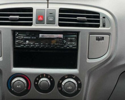 Серый Хендай Матрикс, объемом двигателя 1.6 л и пробегом 167 тыс. км за 4700 $, фото 13 на Automoto.ua