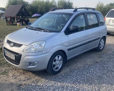 Сірий Хендай Матрікс, об'ємом двигуна 1.6 л та пробігом 143 тис. км за 5700 $, фото 1 на Automoto.ua