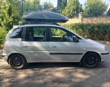 Серый Хендай Матрикс, объемом двигателя 1.8 л и пробегом 224 тыс. км за 4490 $, фото 3 на Automoto.ua